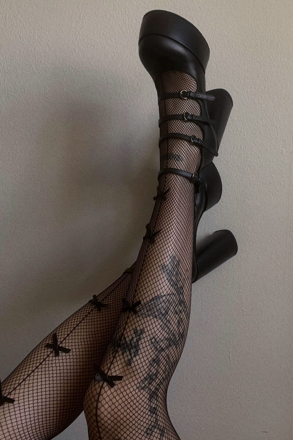 Black Fishnet Bow Tights - Love Too True