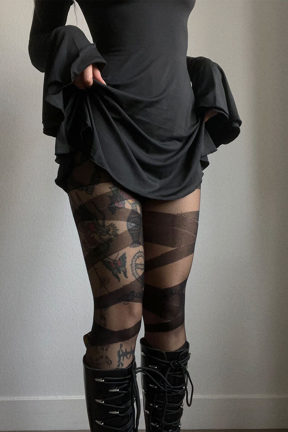 Alessa Tights - Love Too True